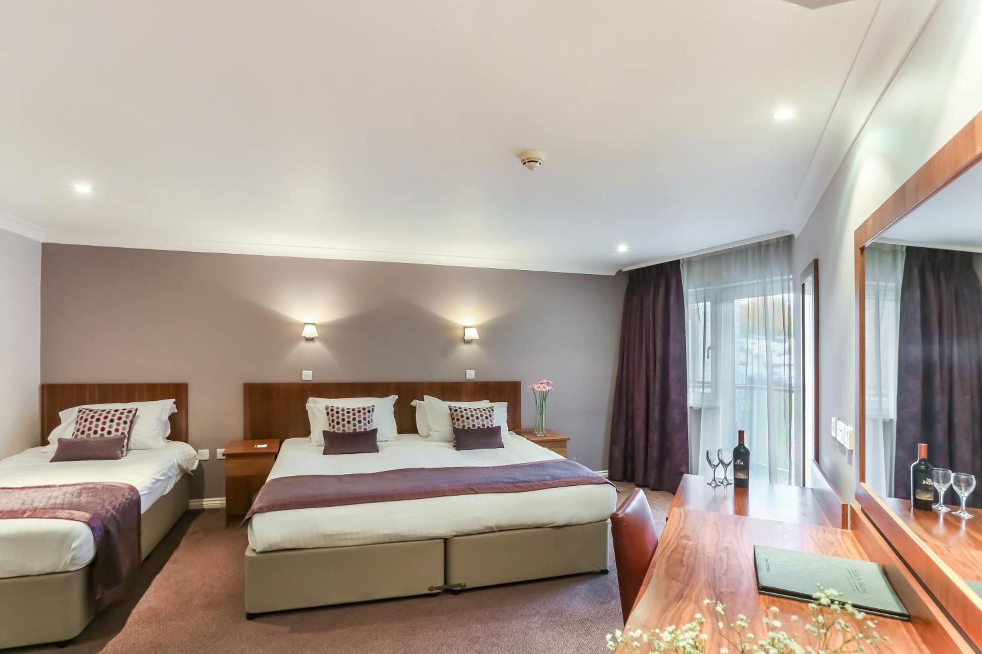 Stoke By Nayland Hotel, Golf & Spa Leavenheath Стая снимка